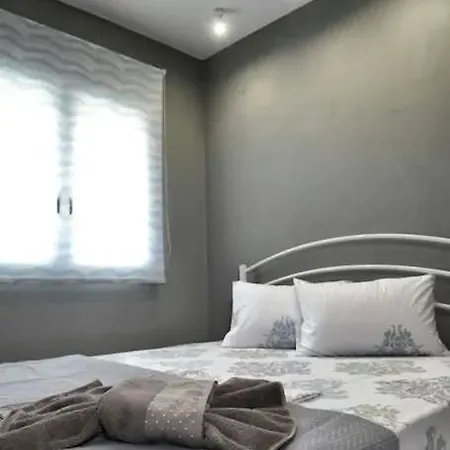 Holiday home Crystallia Seaside Maisonette By Rentalspro- Nea Moudania